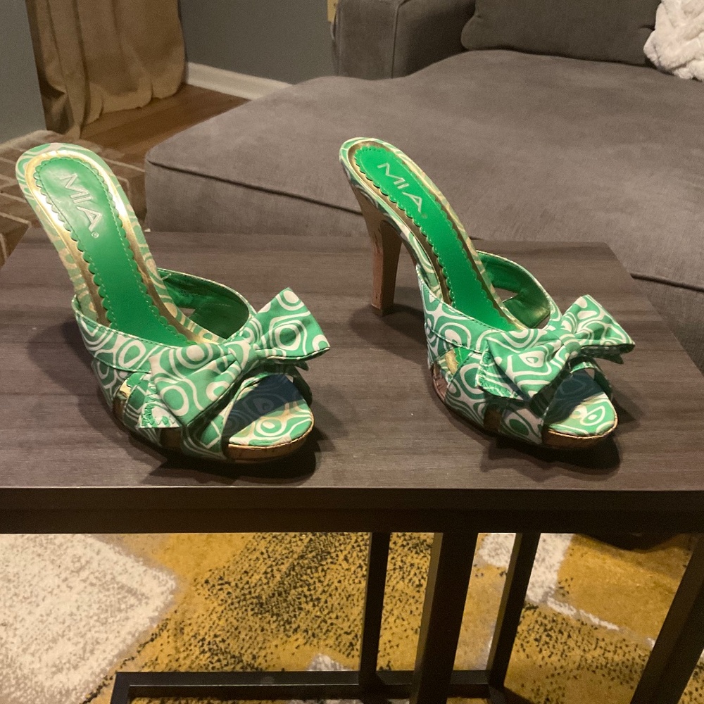 Green mule